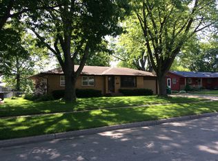 825 SE Bel Aire Rd, Ankeny, IA 50021
