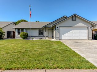 3389 Josh Dr, Anderson, CA 96007