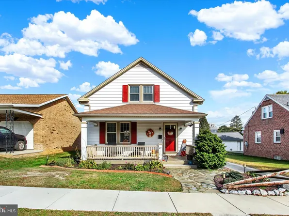 47 Sprenkle Ave, Hanover, PA 17331