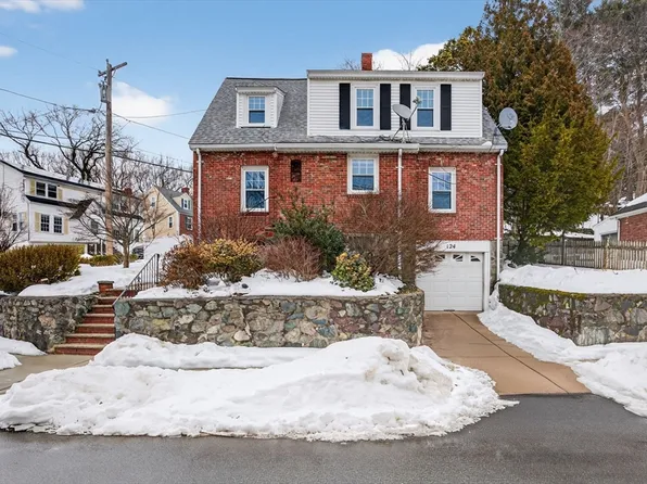 124 Floral Ave, Malden, MA 02148