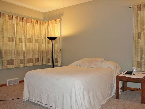 Large master bedroom