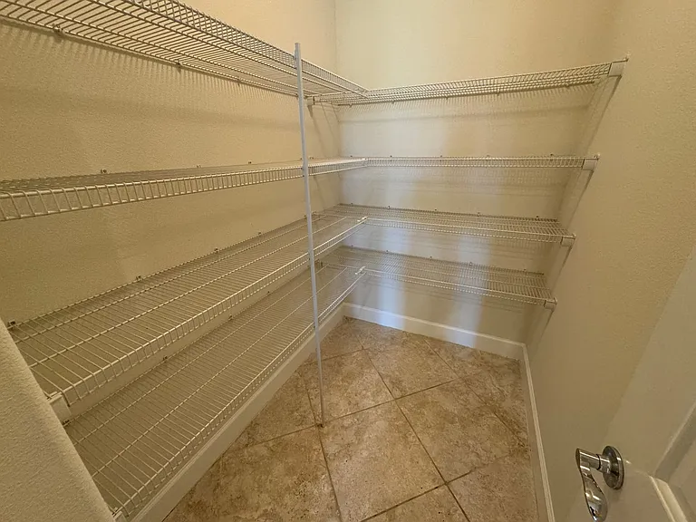 12119 Uleta Ln — Photo 29