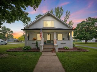 715 N North St, Argenta, IL 62501