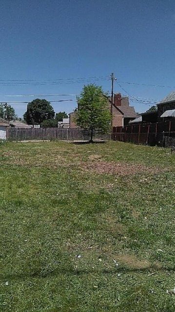 1st image of 2062 W Mound St