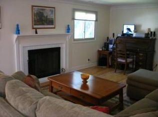 65 Mayweed Rd, Fairfield, CT 06824