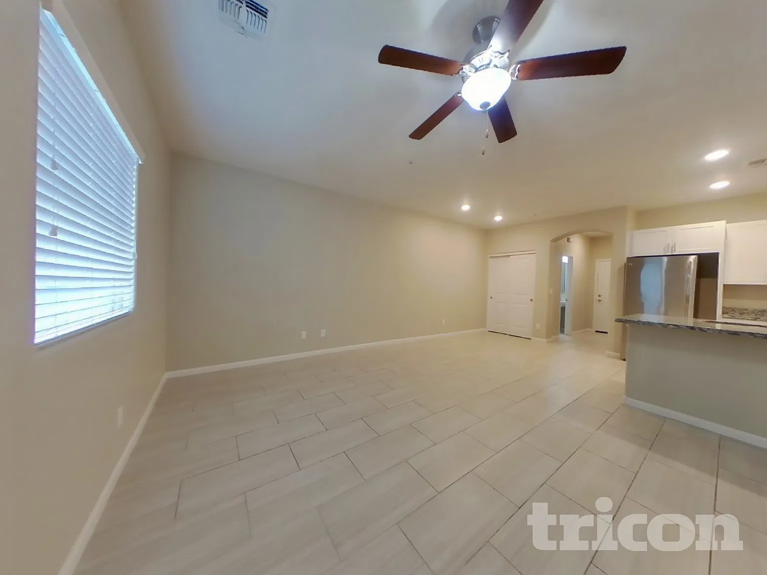 12556 W Hummingbird Terrace Peoria AZ — Photo 4