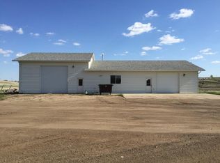 100 Alkali Way, Killdeer, ND 58640