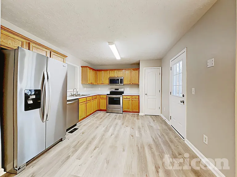 39 Dane Ln — Photo 6