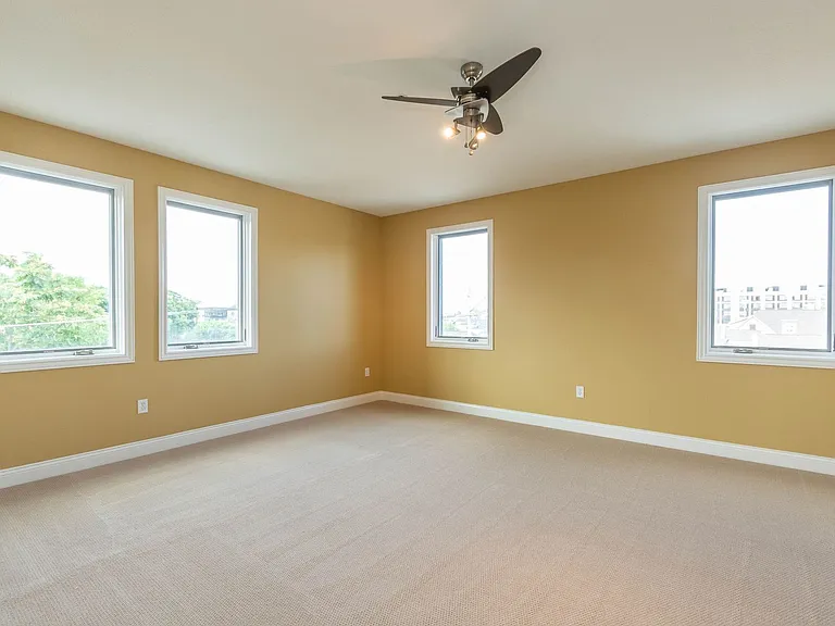 422 E Kirkwood Ave — Photo 50
