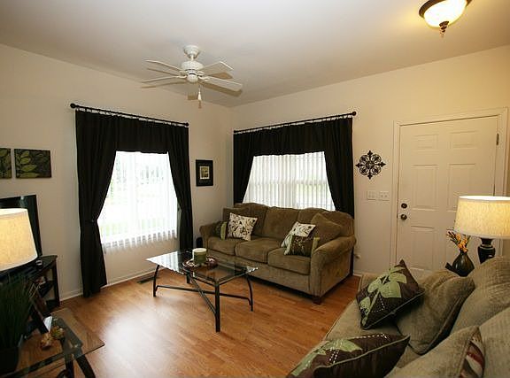 5th image of 2258 Margaret Dr