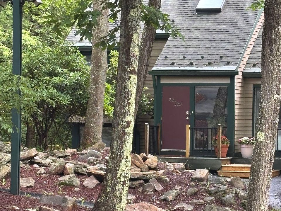 1st image of 523 Laurel Pond Dr