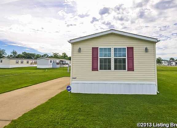 2nd image of 13617 Stoneridge Manor Dr
