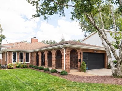 571 Byrd Rd, Riverside, IL, 60546