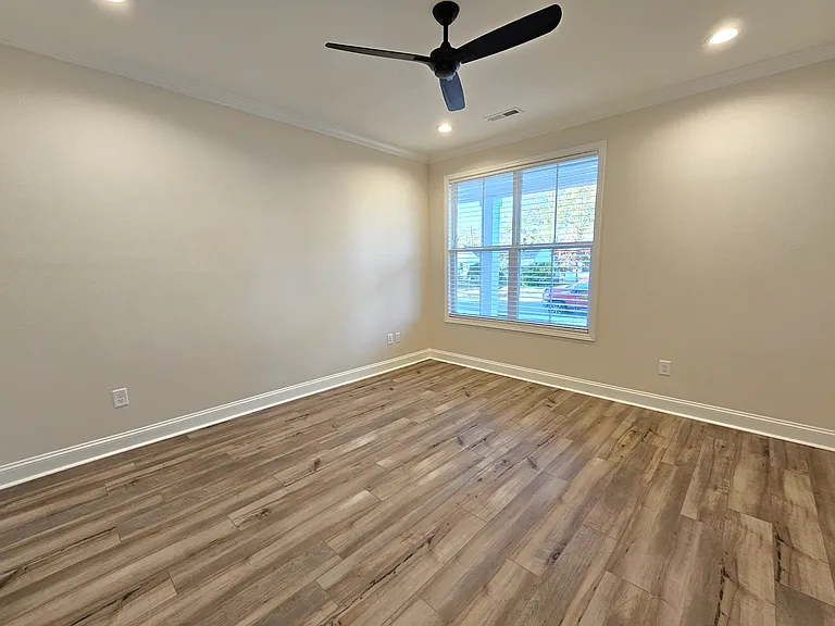 411 Perry Ave #1 — Photo 7