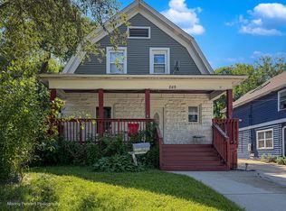 648 S Liberty St, Elgin, IL 60120