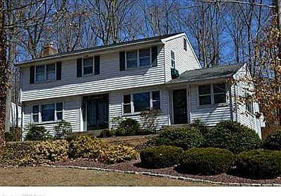 1st image of 219 Scott Dr