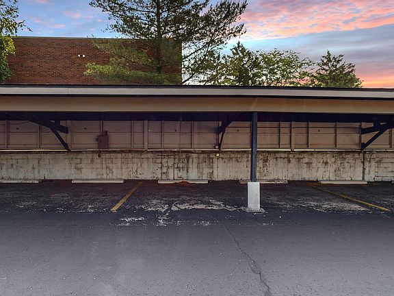 4th image of 2408 W Pasmoso Dr #102
