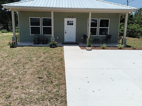 2nd image of 715 Cactus Ave