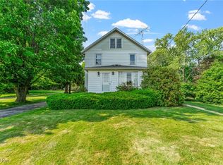 1372 W State St, Salem, OH