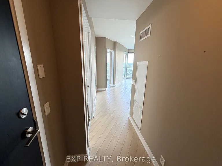 10 Park Lawn Rd #3104 — Photo 2