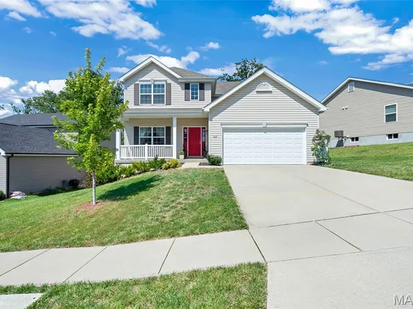 425 Dusty Brook Dr, O'Fallon, MO 63366