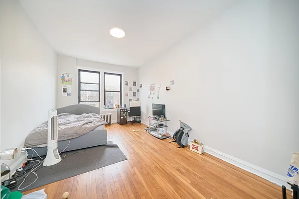 Rented by Living New York | media 10