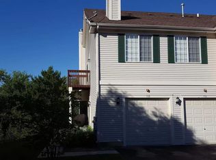 508 Fox Ridge Dr, Fox Lake, IL 60020