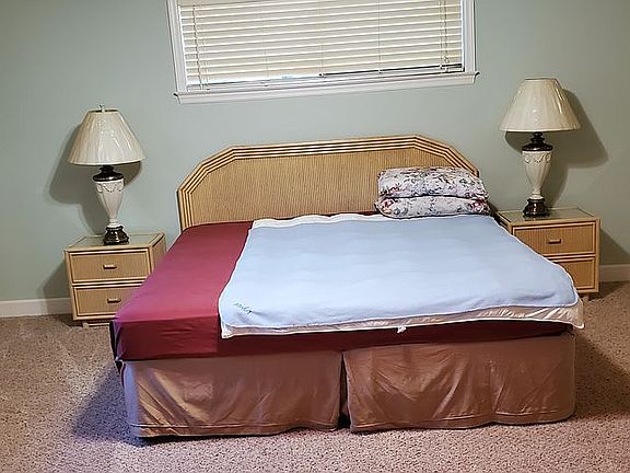 5th image of 120 Banana Ln