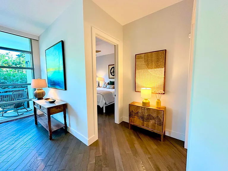 365 SE 6th Ave #203 — Photo 30