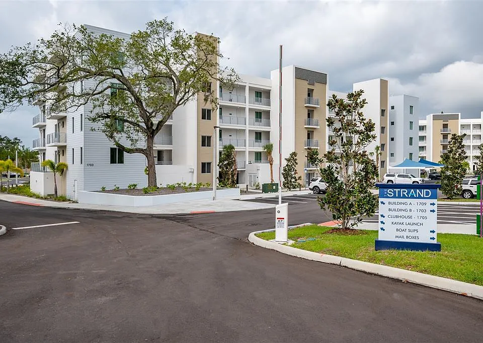 1703 N Tamiami Trl #205