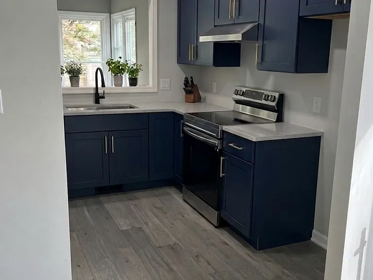 609 Windsong Ln — Photo 2