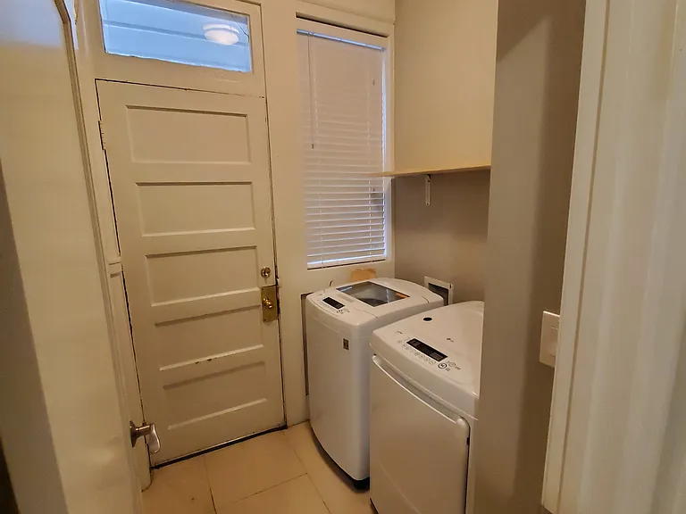 2996 Pine St #2996 — Photo 5