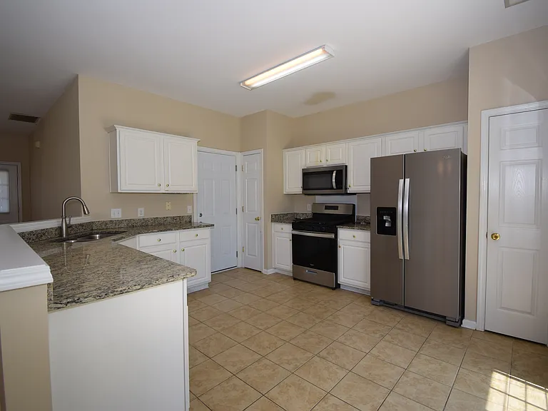 3322 Elizabeth Glen Dr — Photo 7