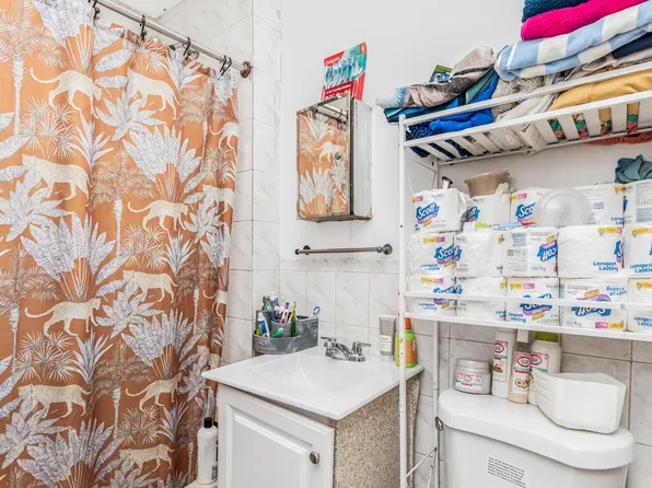 2108 Arthur Avenue image 8 of 12