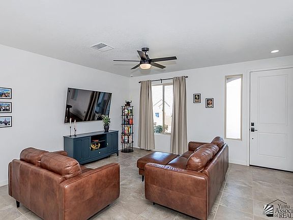 5th image of 8407 E 34th Pl