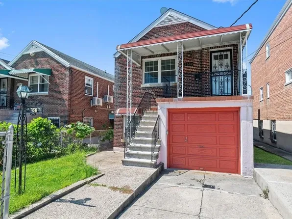 2569 Laconia Avenue, Bronx, NY 10469