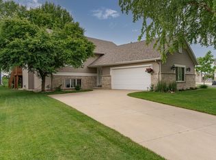 1728 Juniper Ln SW, Rochester, MN 55902