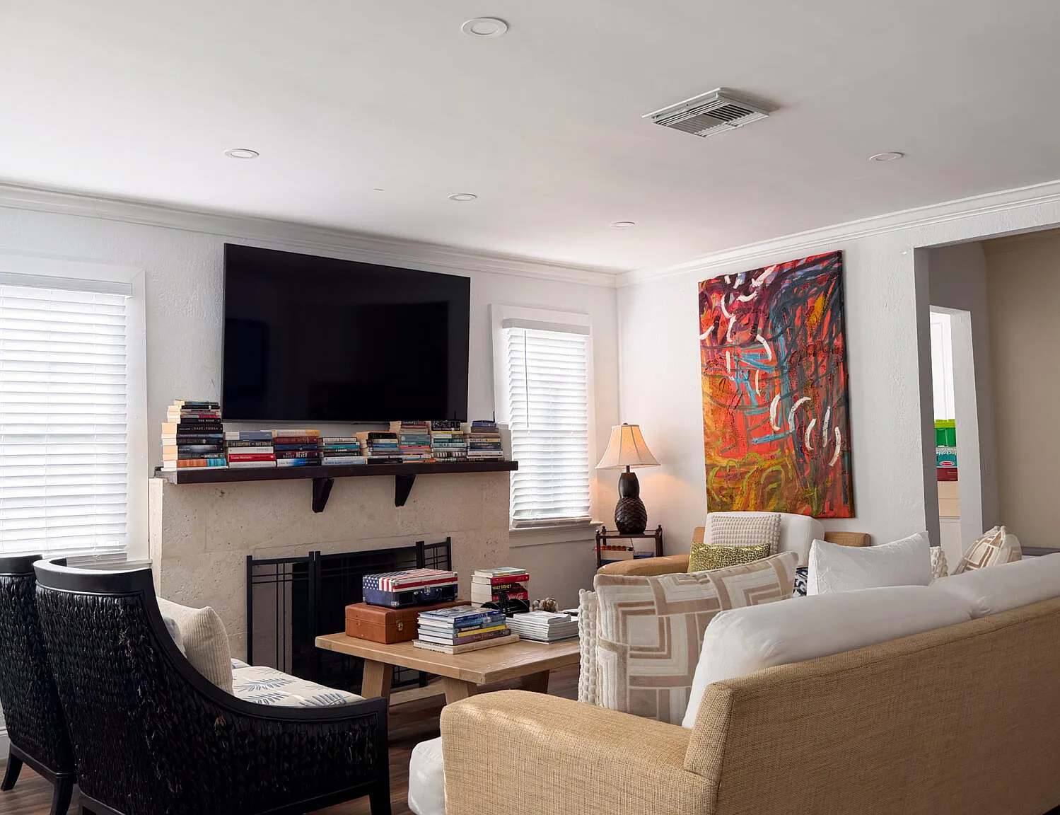 2 bed, 1.0 bath, 1188 sqft, $4,000 — Photo 2