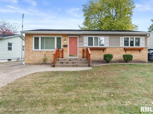 1920 Fairmont Dr, Springfield, IL 62702