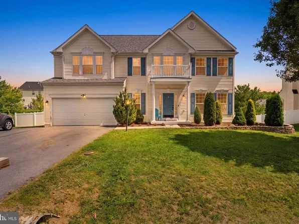 31 Ruland Dr, Bunker Hill, WV 25413