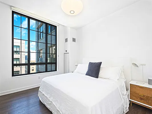 Sold by Sotheby's International Realty | media 5