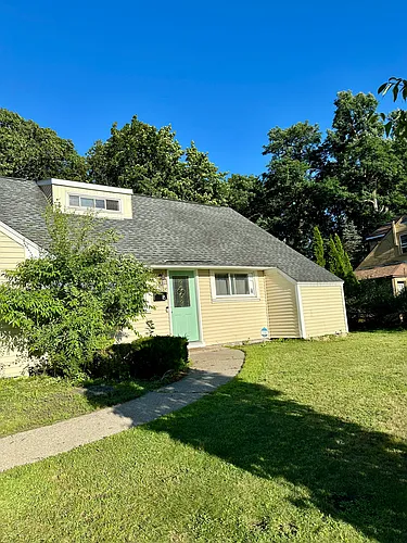 18 Briarwood Rd Photo 1