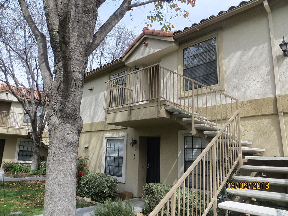 1st image of 10371 Azuaga St