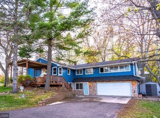 2615 Stillwater Rd E, Maplewood, MN 55119