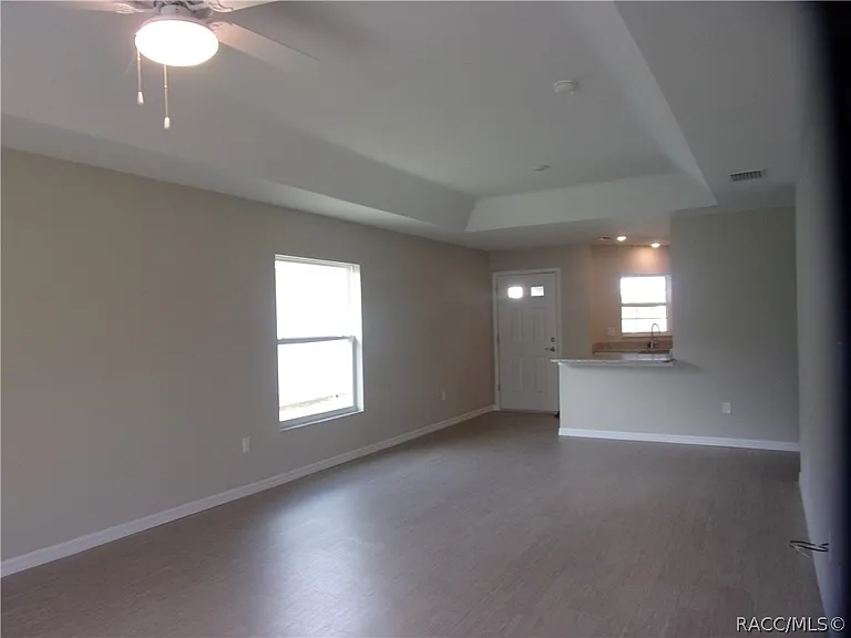 10494 S Drew Bryant Cir — Photo 4