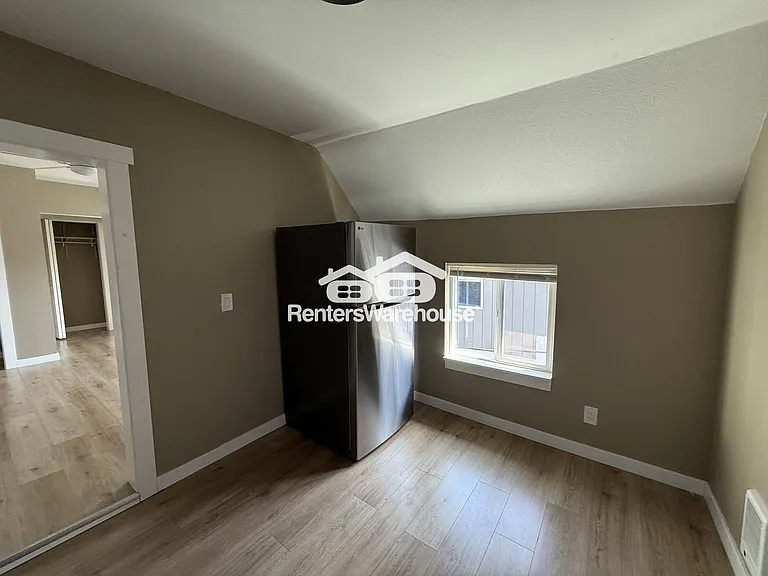 616 S G St #4 — Photo 6
