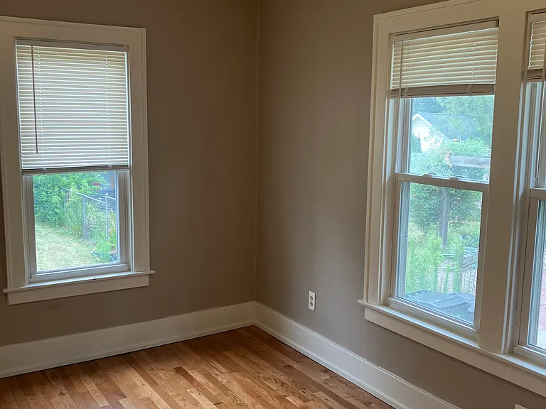 311 E Lewiston Ave — Photo 23