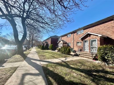 56-40 184 Street #B, Flushing, NY, 11365