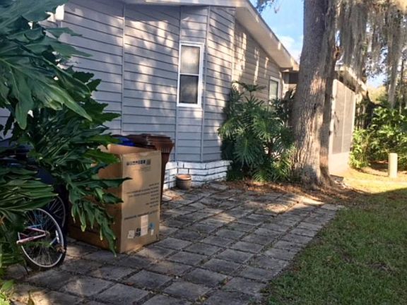 3rd image of 4623 Alpine Dr