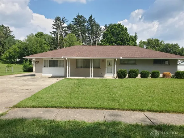 4722 Cordell Dr, Dayton, OH 45439